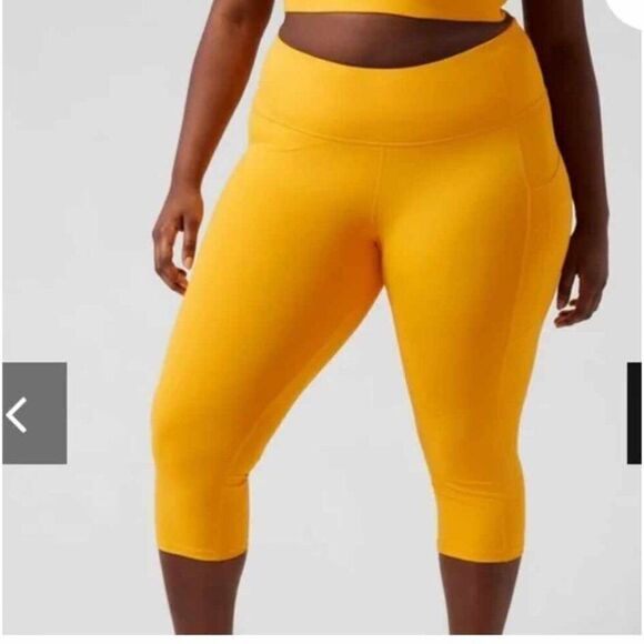 Athleta Ultimate II Stash Pocket Capri - Bright Yellow - Picture 1 of 2